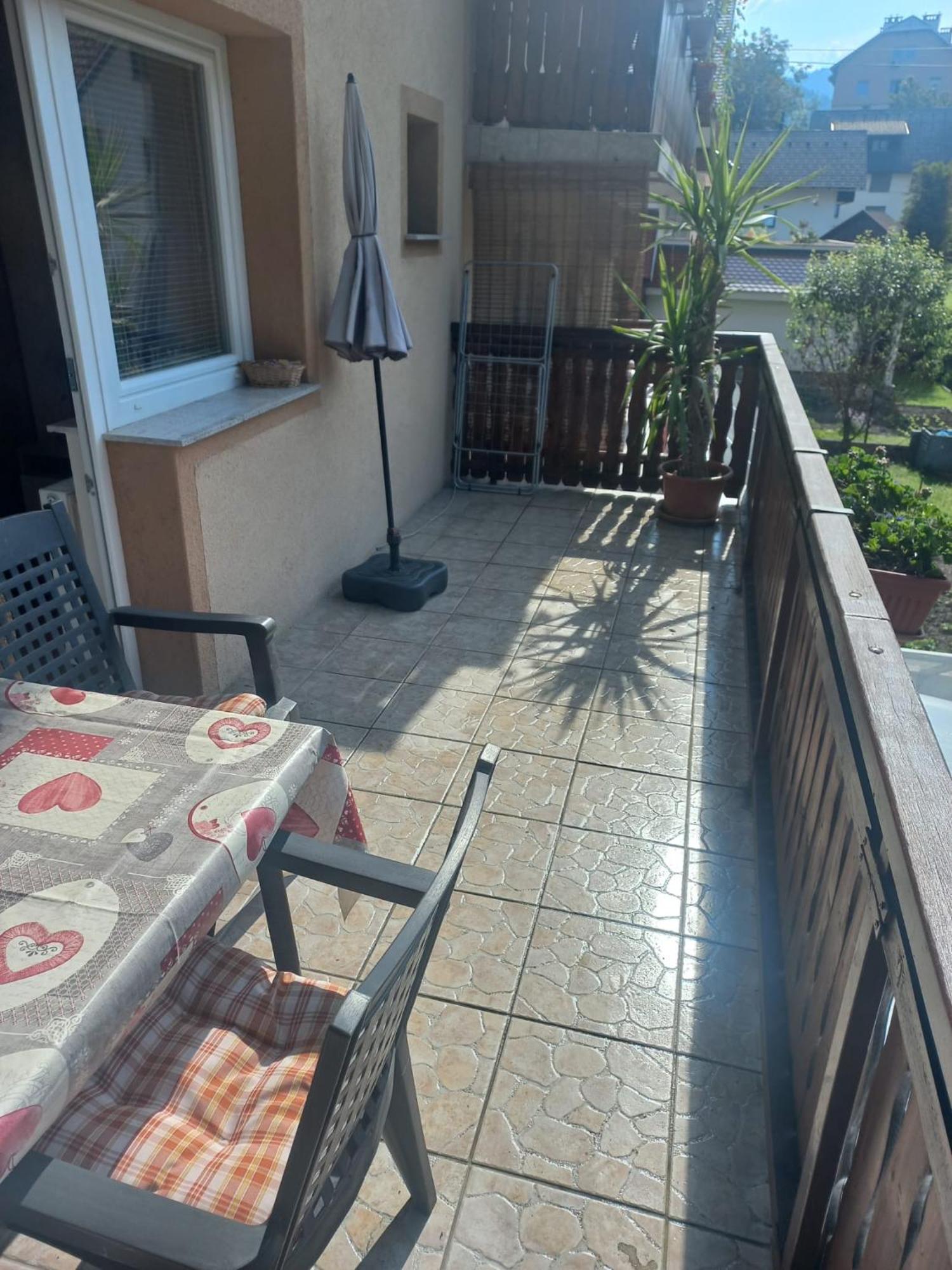 Appartamento Apartma Karavanke Hrušica Esterno foto